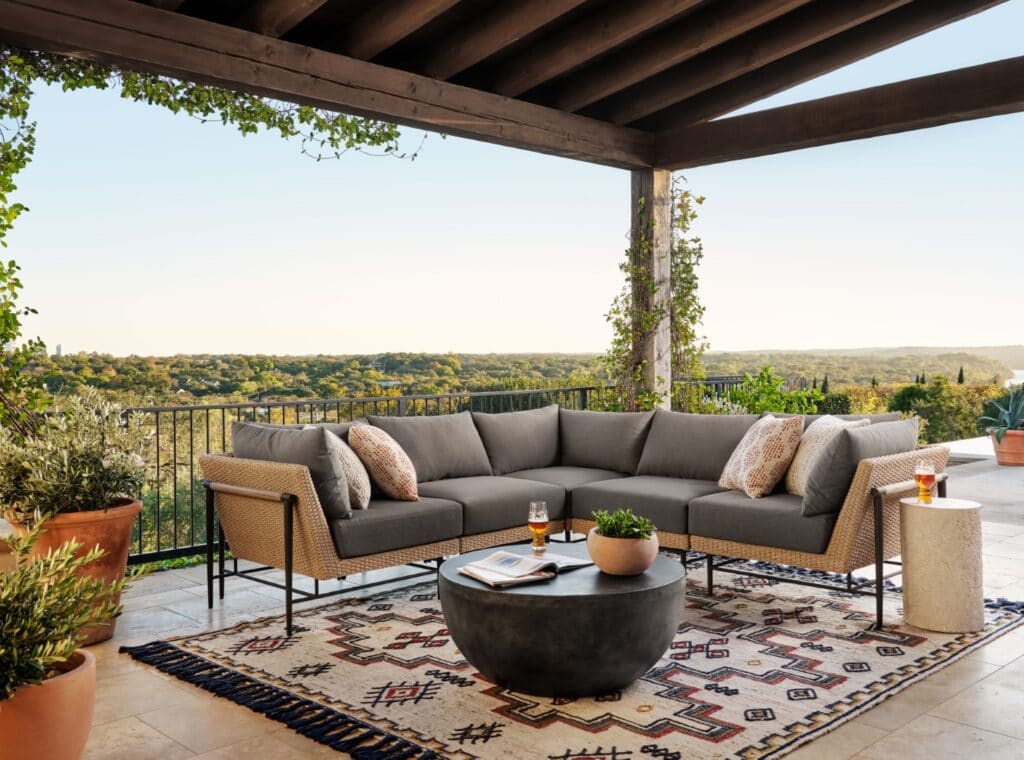 outdoor-furniture-ideas-canyon-sectional