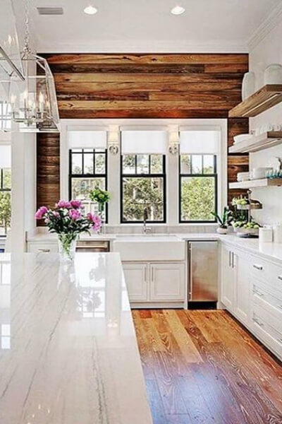 Rustic shiplap in kitchen