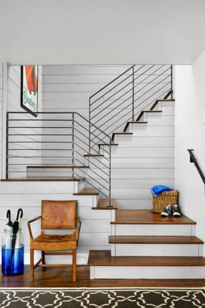 Shiplap stairway